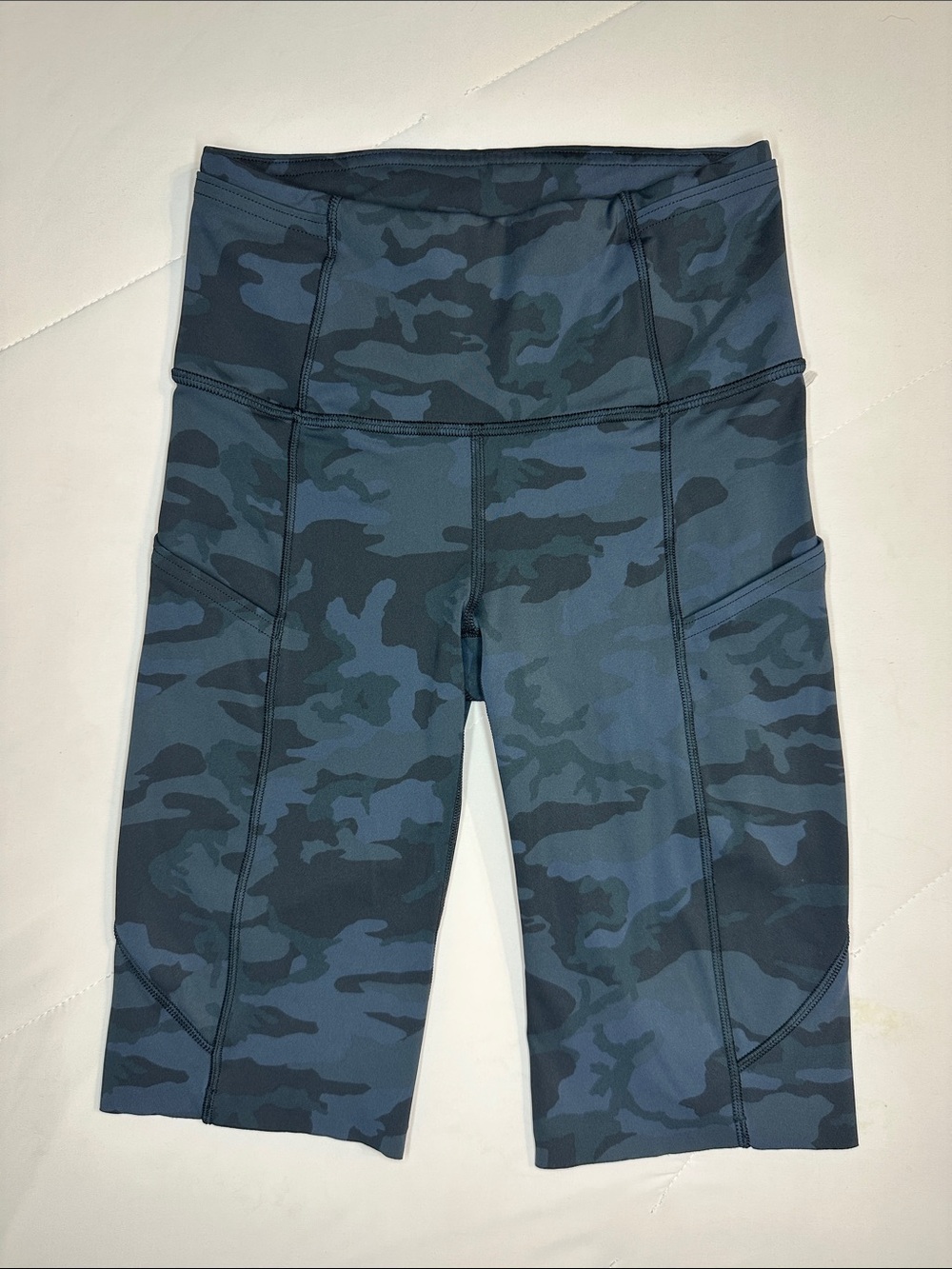 lululemon gray and black Camo High-Rise long Bike Shorts 2